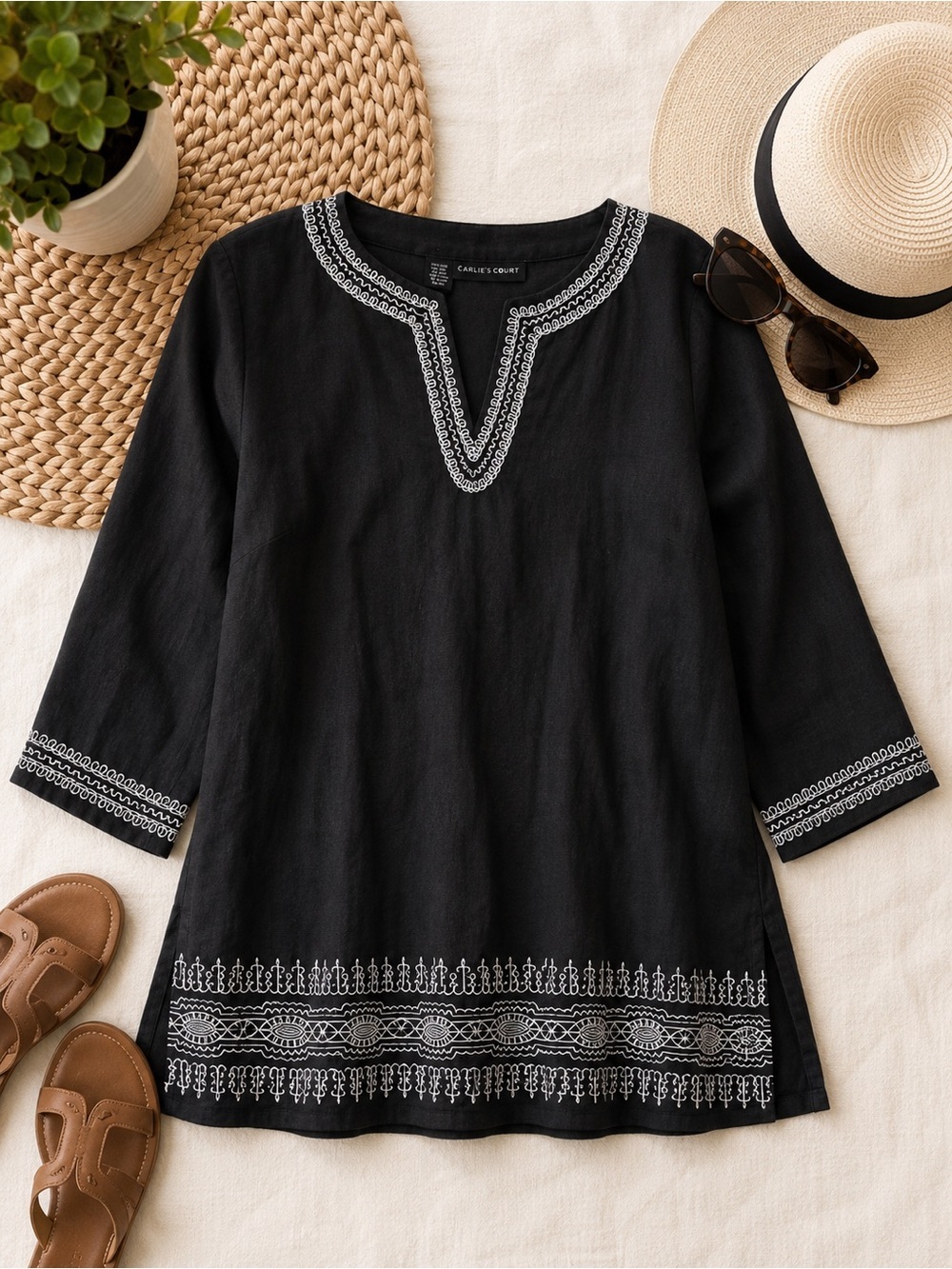 Carlie's Court Black 100% Linen Tunic Top with White Embroidery NWOT